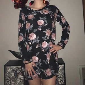 Airy and light floral dress